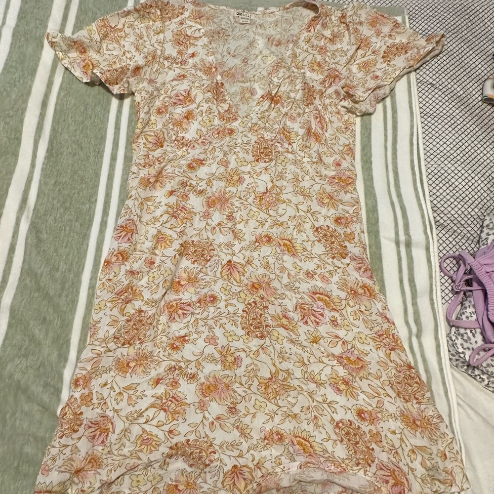 Billabong dress